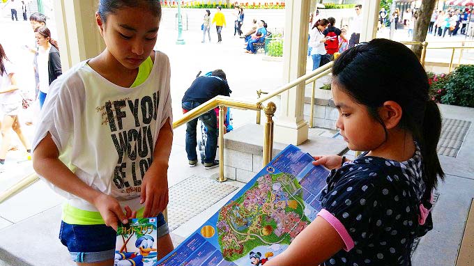 香港迪士尼樂園 Part2(Hong Kong Disneyland.) 香港迪士尼樂園 Part2(Hong Kong Disneyland.)