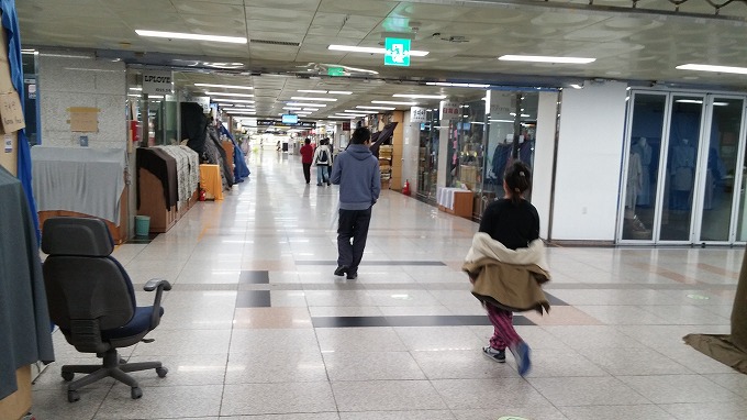 地下街 - 国立中央博物館へ(To National Hangeul Museum.) 地下街 - 国立中央博物館へ(To National Hangeul Museum.)