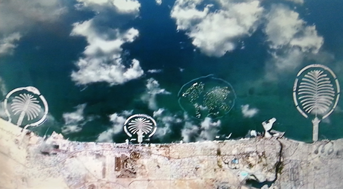 Interesting vew of Dubai from the sky. Interesting view of Dubai from the sky.
