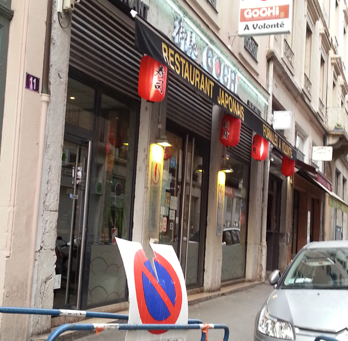 Japanese restaurant near Piazza Carnot Japanese restaurant near Piazza Carnot