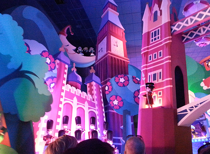 イッツ・ア・スモールワールド(It’s a Small World) イッツ・ア・スモールワールド(It’s a Small World)