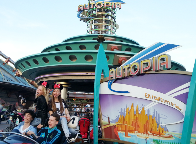 オートピア(Autopia) オートピア(Autopia)