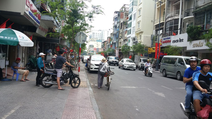 ベンタインの街を歩く(Walk around in Ben Thanh area.) ベンタインの街を歩く(Walk around in Ben Thanh area.)